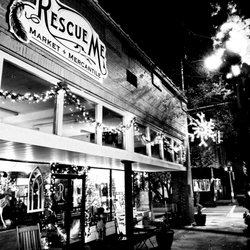 Rescue Me Market - RESCUE ME MARKET storefront during Christmas season 2017 in Thomaston, Georgia.