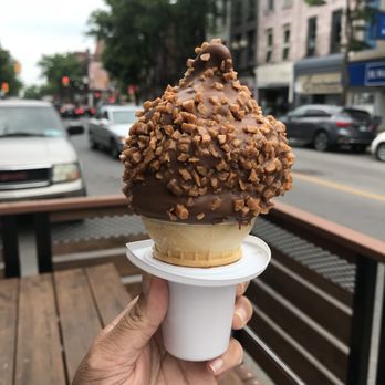 Chocolat On James - Desserts Near Me - Hamilton, Ontario Chocolat On James - Desserts Near Me - Hamilton, Ontario