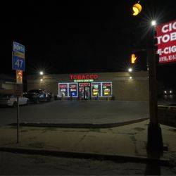 Tobacco Outlet Depot Plus - Outside front look