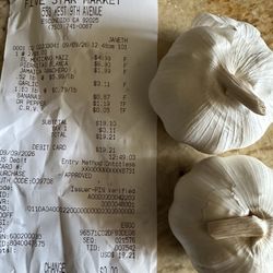 I bought two tiny garlic heads and was charged for a half pound! Pay attention when they ring you up if shopping here...