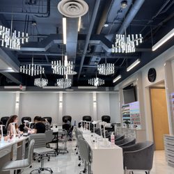 Enza Nails & Lashes