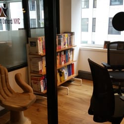 Dr. Donnelly's office is conveniently located in the heart of Manhattan.