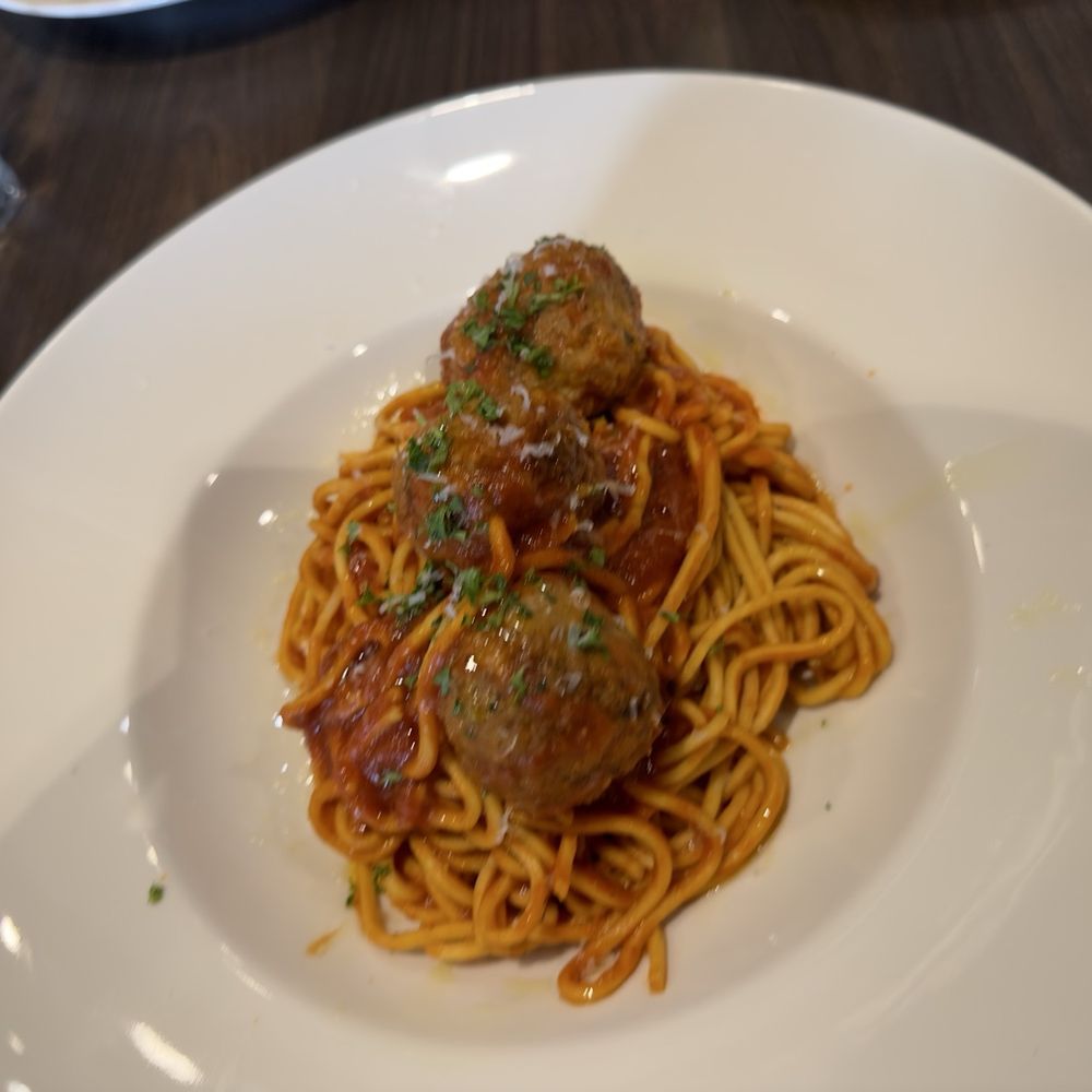 il Fornello - Spaghetti Polpette - Italian Near Me - Mississauga, Ontario il Fornello - Spaghetti Polpette - Italian Near Me - Mississauga, Ontario