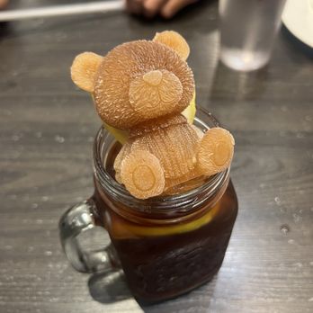 Yi Xin Cafe - D04. Hong Kong Style Iced Lemon Tea with Frozen Bear - Hong Kong Style Cafe Near Me - Honolulu, Hawaii Yi Xin Cafe - D04. Hong Kong Style Iced Lemon Tea with Frozen Bear - Hong Kong Style Cafe Near Me - Honolulu, Hawaii