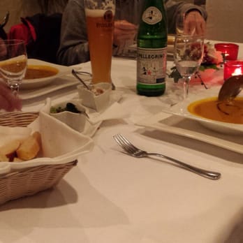 Sortino's Restaurant - Kürbiscremesuppe - Mediterranean Near Me - Langen, HE