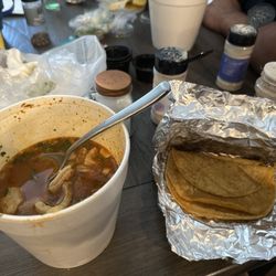 Ma Lupe's - Menudo