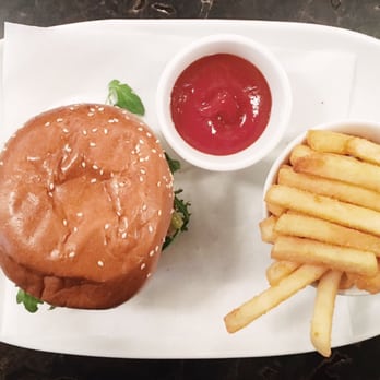 The Rocks Cafe - Kangaroo burger with fries. - Modern Australian Near Me - The Rocks, NSW