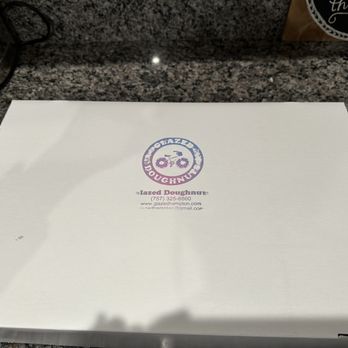 Glazed Doughnuts - Box! - Bakeries Near Me - Hampton, Virginia