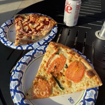 Allen's New York Pizza - Pizza Near Me - Carlsbad, California Allen's New York Pizza - Pizza Near Me - Carlsbad, California