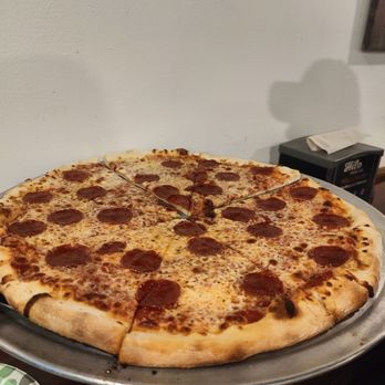 Hilo Pizza Company - Pizza Near Me - Hilo, Hawaii Hilo Pizza Company - Pizza Near Me - Hilo, Hawaii