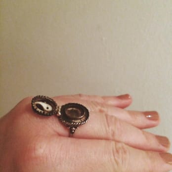 Atomic City - Vintage yin yang poison ring - Leather Goods Near Me - Los Angeles, California Atomic City - Vintage yin yang poison ring - Leather Goods Near Me - Los Angeles, California