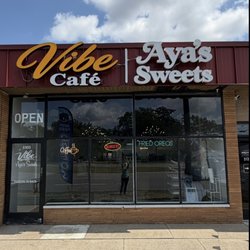 Aya’s Sweets - Store Front