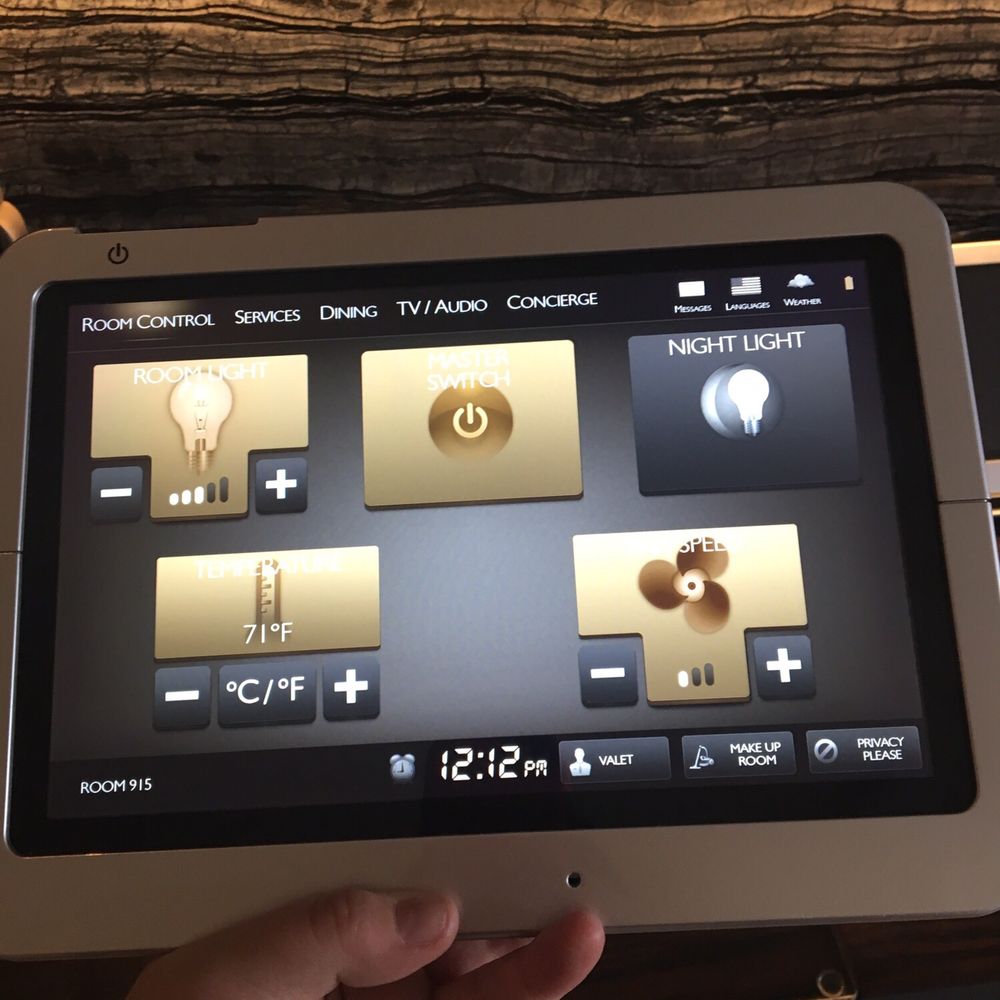 The Peninsula Chicago - IPad controlled room - Hotels Near Me - Chicago, Illinois The Peninsula Chicago - IPad controlled room - Hotels Near Me - Chicago, Illinois