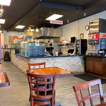 Mama Maria's Pizza - Pizza Day Lunch! - Pizza Near Me - Coconut Creek, Florida Mama Maria's Pizza - Pizza Day Lunch! - Pizza Near Me - Coconut Creek, Florida