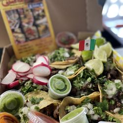 La Cabañita Taco Truck - Party time!