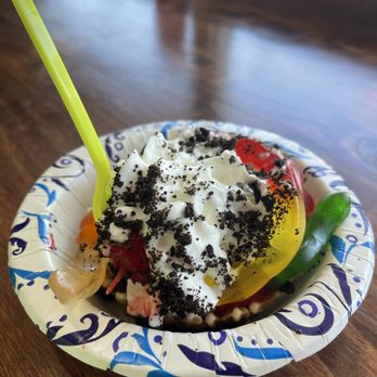 Busy Bee Frozen Custard - Dirt and worms sundae - Food Trucks Near Me - Albuquerque, New Mexico