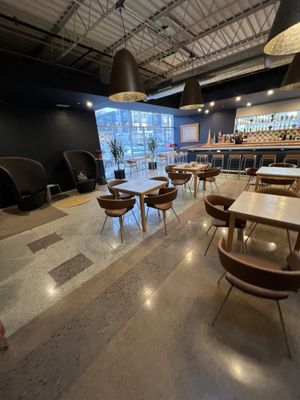 Aki's BreadHaus & WunderBar by null