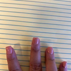 Diva Nails & Spa - Super crooked.