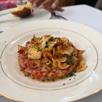 Sunny's Steakhouse - Tuna Tartare - Cocktail Bars Near Me - Miami, Florida