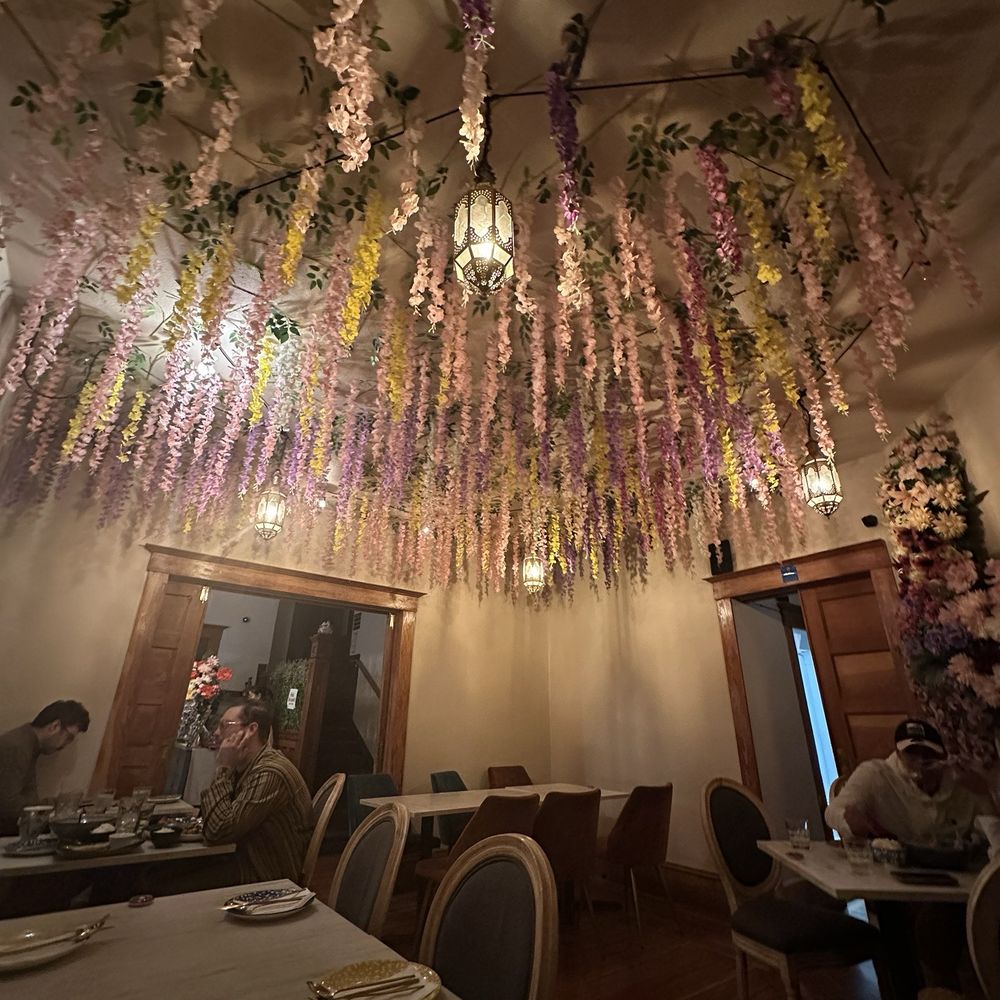 Charm Thai Restaurant - Thai Near Me - Portland, Oregon