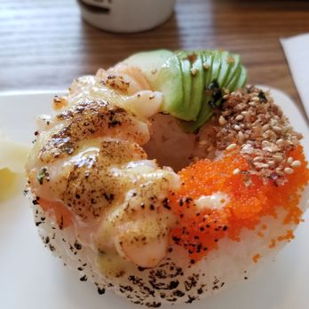 Uma Sushi - Chopped scallop donut - Japanese Near Me - Vancouver, British Columbia Uma Sushi - Chopped scallop donut - Japanese Near Me - Vancouver, British Columbia