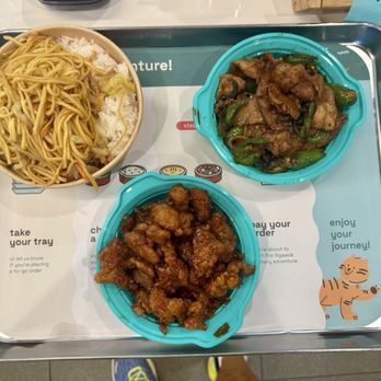 Tigawok - Rice + chow mein combo, orange peel chicken and pork. - Fast Food Near Me - Los Angeles, California Tigawok - Rice + chow mein combo, orange peel chicken and pork. - Fast Food Near Me - Los Angeles, California