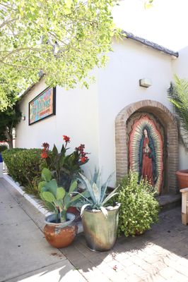 Los Olivos Mexican Patio by null
