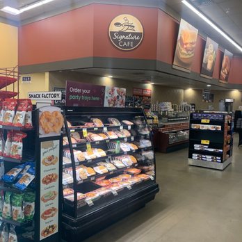 Safeway - the inside of a grocery store - Grocery Near Me - Upper Marlboro, Maryland Safeway - the inside of a grocery store - Grocery Near Me - Upper Marlboro, Maryland