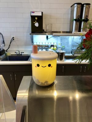 4 Sisters Asian Snack Bar by null