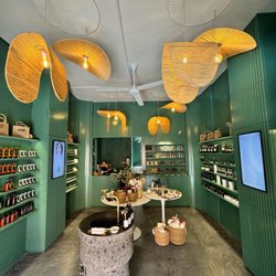 Hecho SMA - Interior of store at Jesus 24