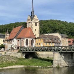 St. Marienkirche - ...Blick auf die Kirche ...