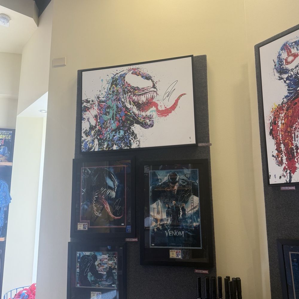 Comics At Universal Studios - Comic Books Near Me - Orlando, Florida