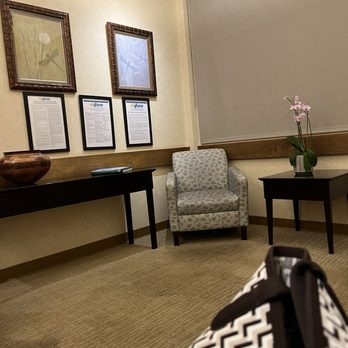 InVision Imaging - Comfy, waiting room - Diagnostic Imaging Near Me - Honolulu, Hawaii InVision Imaging - Comfy, waiting room - Diagnostic Imaging Near Me - Honolulu, Hawaii