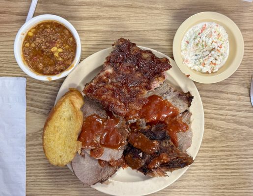 Old Hickory House by null