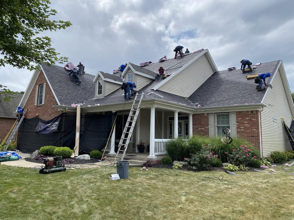 Slide of Pro Roofing Contractor
