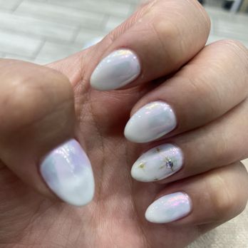 Bellagio Nails & Spa - Nail Salons Near Me - San Dimas, California