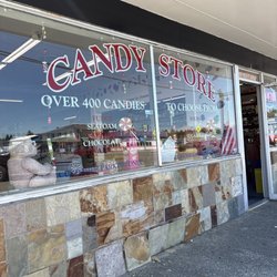 Buddy & Howie's Old Fashioned Sweet Shoppe