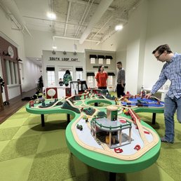 Train/car table
