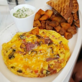 Omelet Bar - Carney Frittata - Breakfast & Brunch Near Me - Orlando, Florida Omelet Bar - Carney Frittata - Breakfast & Brunch Near Me - Orlando, Florida