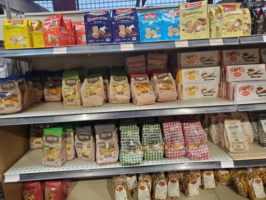 Gust Gallucci's Italian Foods by null