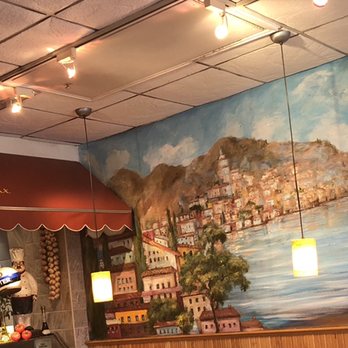 Padrinos - Pizza Near Me - Worcester, Pennsylvania Padrinos - Pizza Near Me - Worcester, Pennsylvania