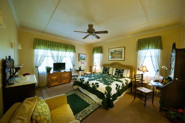 Historic Wailuku Inn by null