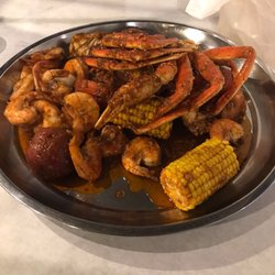 Laughing Crab - Combo snow crab shrimp lobster