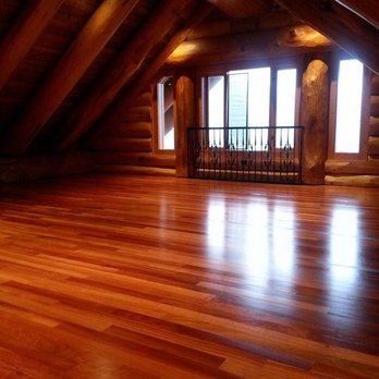 Walk On Wood Floor - a large room with wood floors - Flooring Near Me - Captain Cook, Hawaii Walk On Wood Floor - a large room with wood floors - Flooring Near Me - Captain Cook, Hawaii