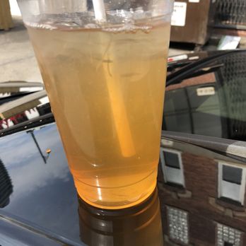 Roost Chicken & Biscuits - Half & half "sweet tea & lemonade mixed - Southern Near Me - Chicago, Illinois Roost Chicken & Biscuits - Half & half "sweet tea & lemonade mixed - Southern Near Me - Chicago, Illinois