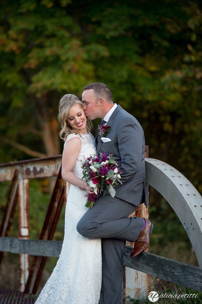 MAIN STREET FLOWERS Updated August 2024 89 Photos & 35 Reviews