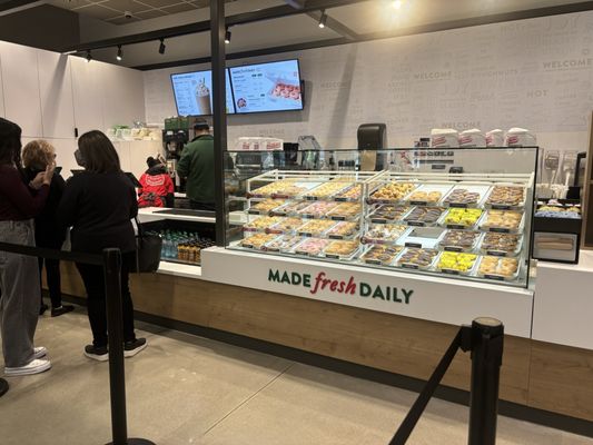 Amazon Fresh by null