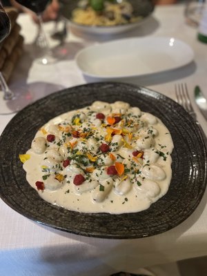 La Buchetta Food & Wine Restaurant by null