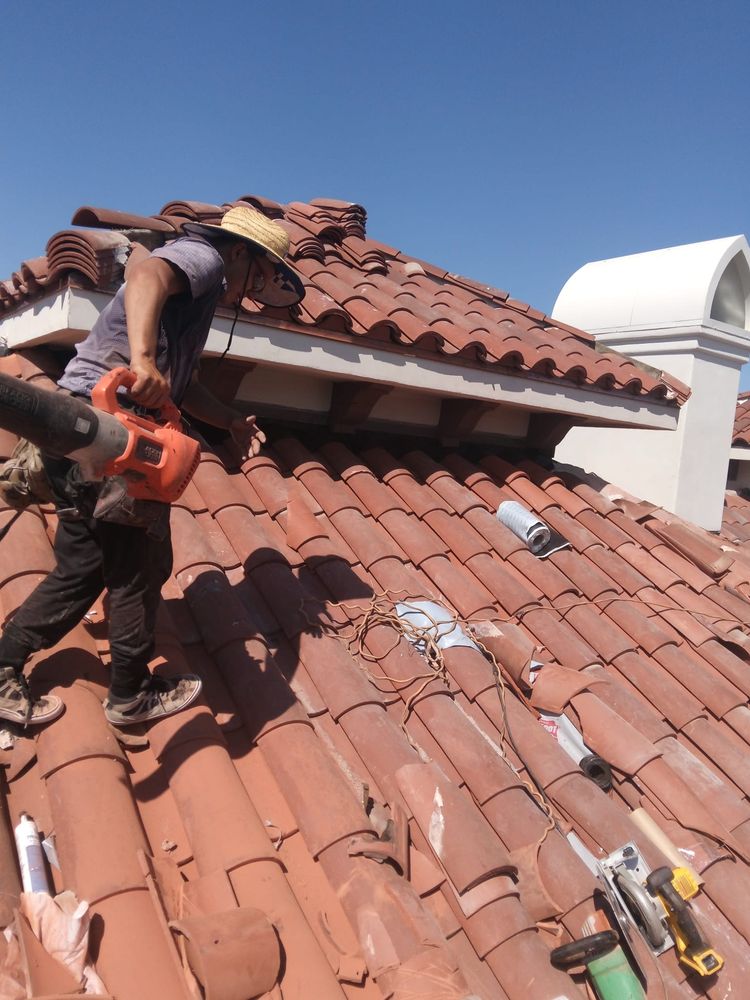 Slide of Ventov Roofing