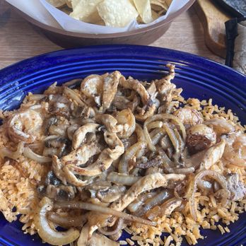Amigos - El Cindi - Mexican Near Me - Topeka, Kansas